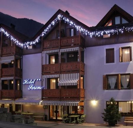 Hotel Serena Dimaro Exterior photo